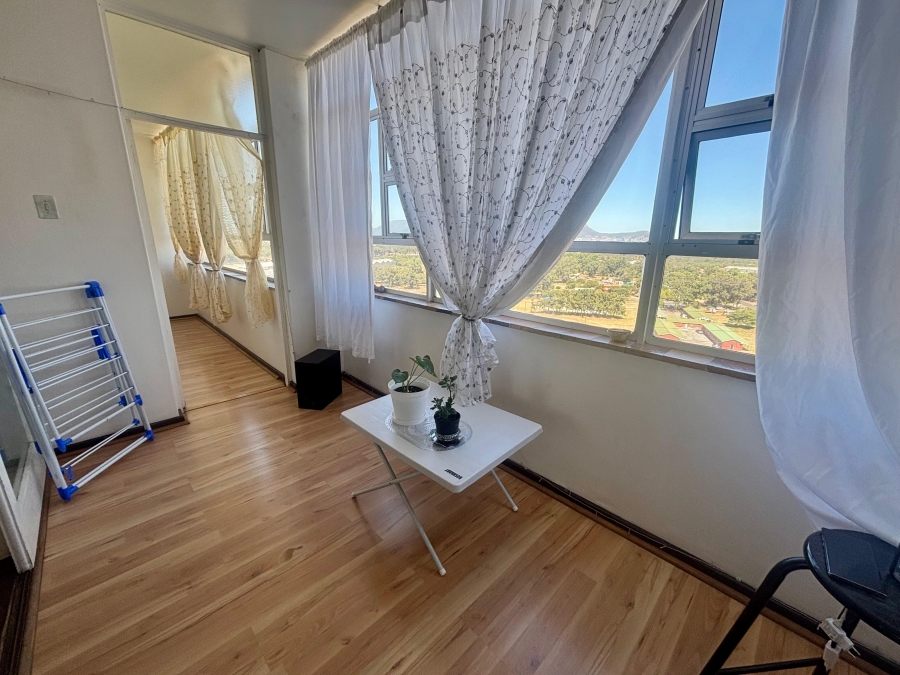 1 Bedroom Property for Sale in Townsend Estate Western Cape